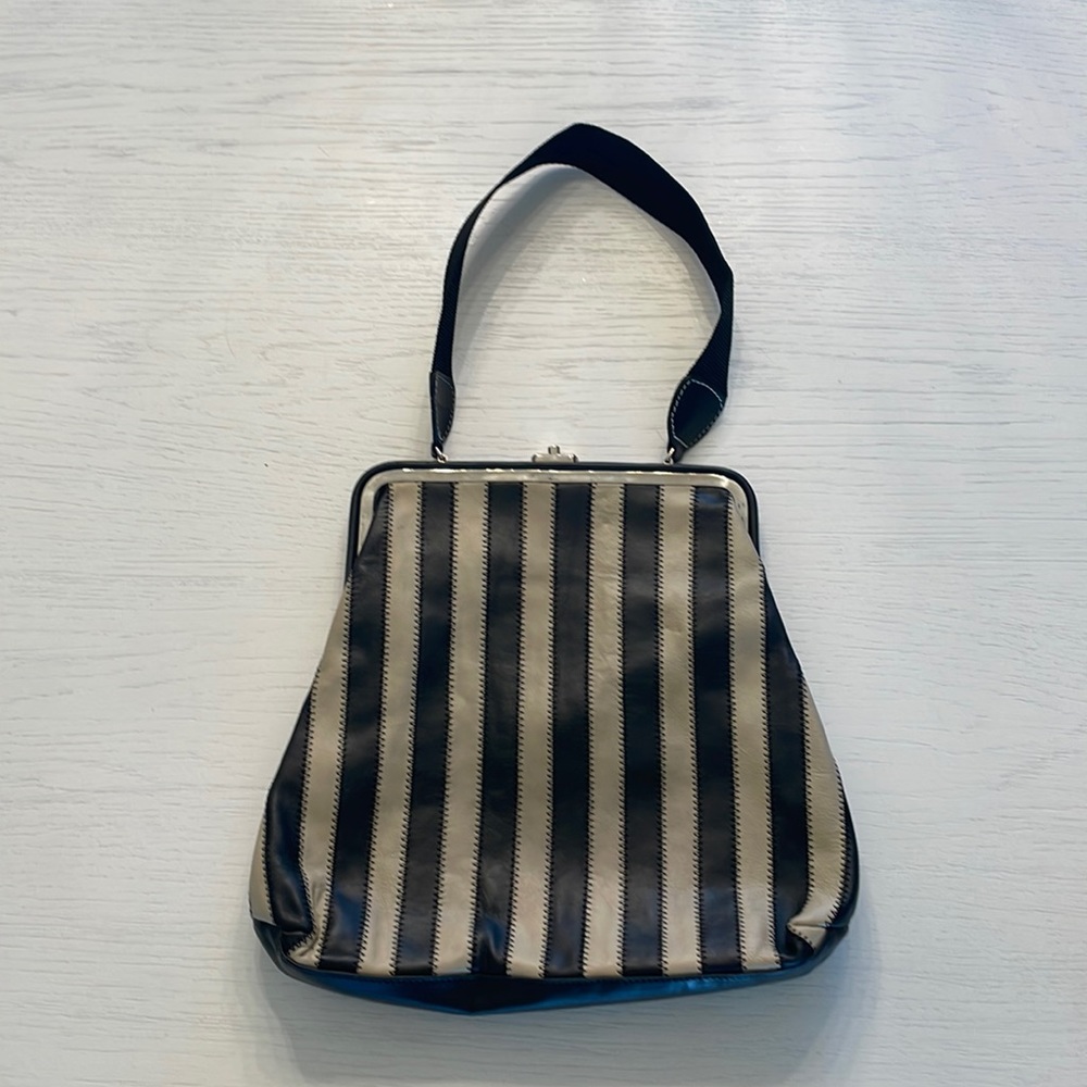 Vintage Carla Danielle handbag